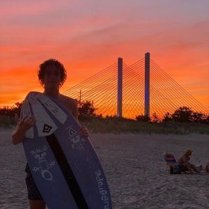 Meet your Posher, Ethan